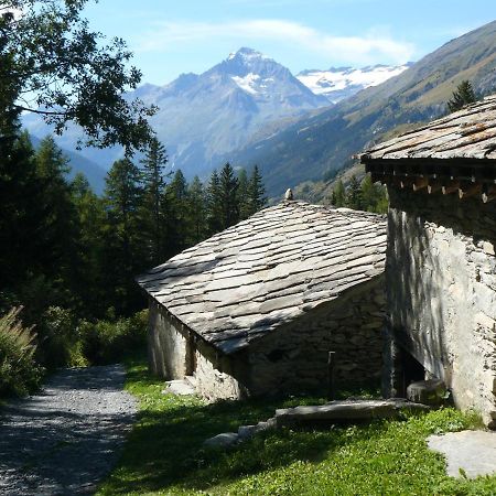 La Triade 4 Personnes Lanslevillard Exterior photo